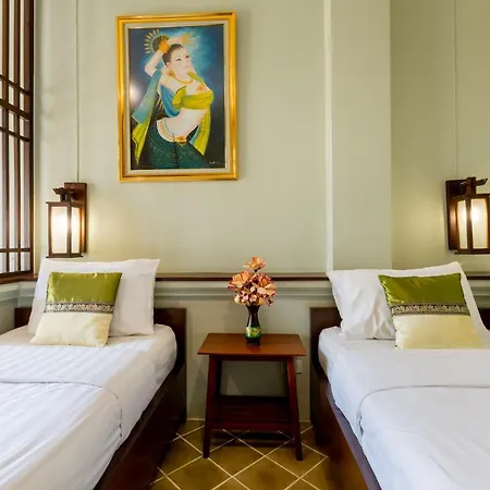 Huen Hug Chiang Mai Hotel Exterior photo